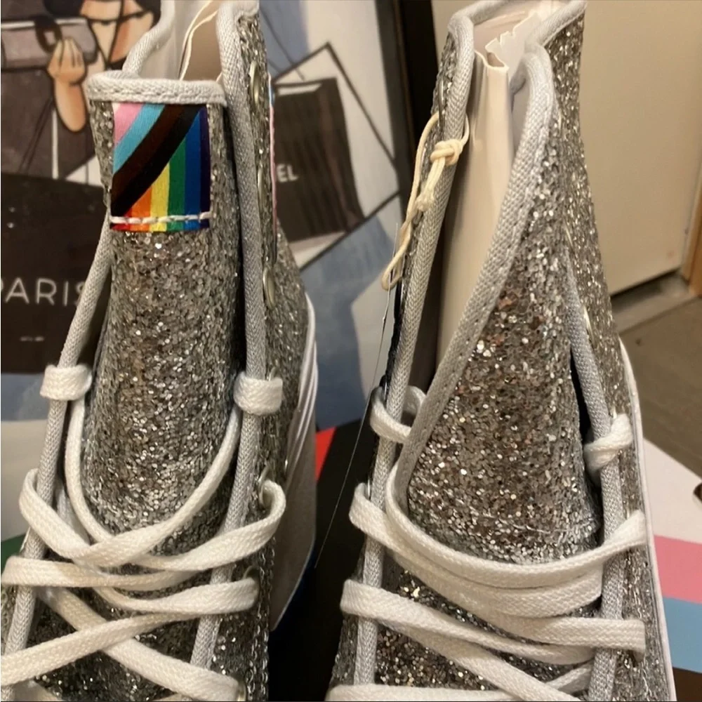 Converse Chuck 70 De Luxe Heel Pride High Top Platform Sneaker size 9.5 NWT